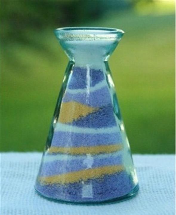 Vaso decorado com sal colorido de giz 013