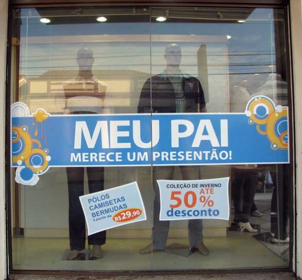 Decoração de vitrine para o Dia dos Pais 010