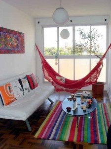 Sala colorida e barata 009
