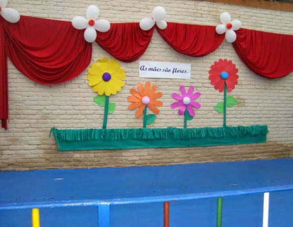 Decoração para o Dia das Mães em escola 002