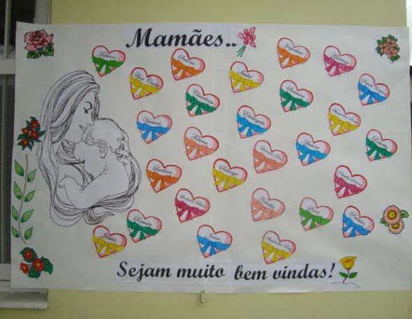 Decoração para o Dia das Mães em escola 011