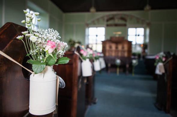 Decorar igreja para casamento 004