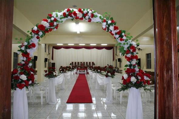 Decorar igreja para casamento 009