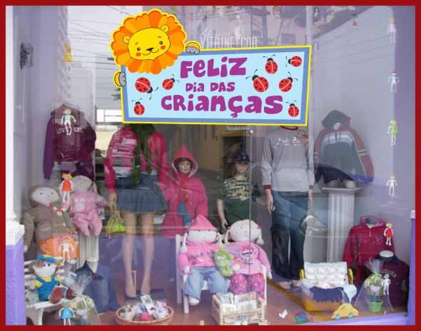 decoracao-de-vitrines-para-dia-das-criancas-006