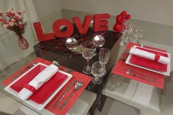Decorando uma mesa de jantar romântica 006