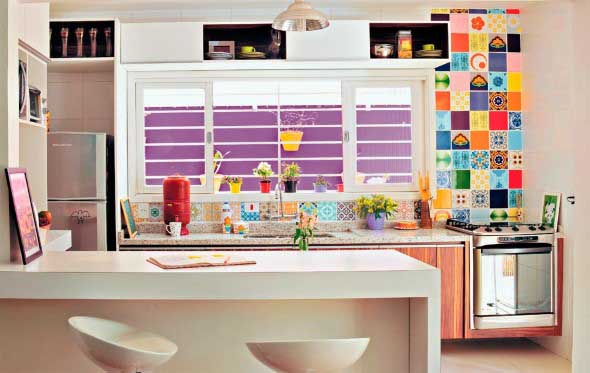 Colorido na decoração da cozinha 005