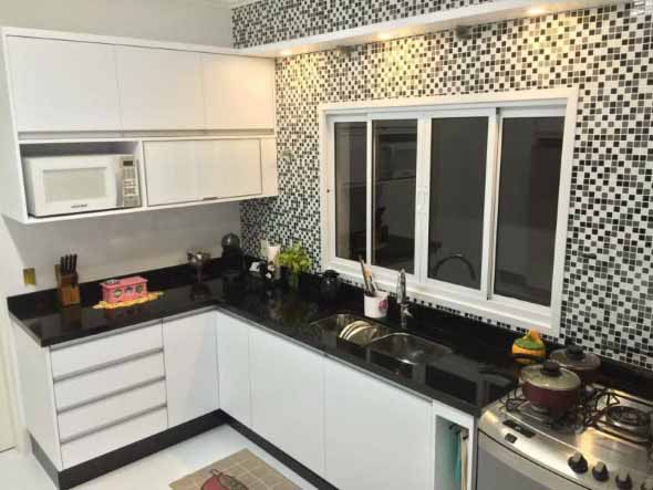 Dicas para decorar cozinhas preto e branco 010